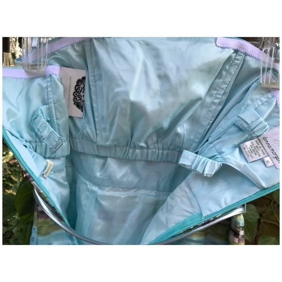 NWT STRAPLESS DRESS 💙💕💙 - Picture 6 of 8